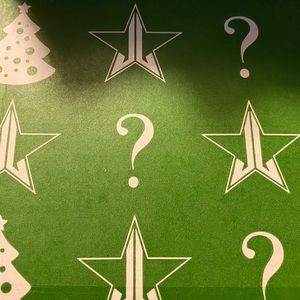 Jeffree Star Christmas mystery box. Small size.